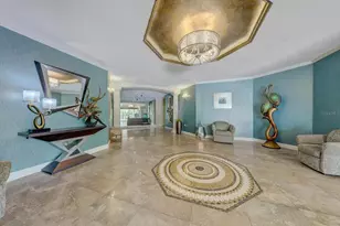 700 Island Way, Clearwater Beach, FL 33767 - Photo 5