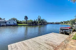 6323 Newtown Cir, Tampa, FL 33615 - Photo 33