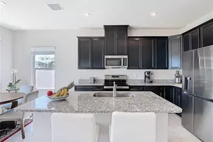 35524 Quartz Lk Dr, Zephyrhills, FL 33541 - Photo 11