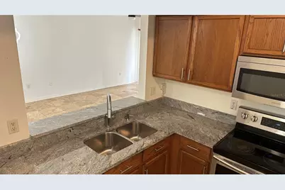 6011 Skydale Way #101, Riverview, FL 33578 - Photo 5