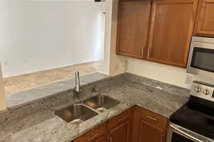 6011 Skydale Way, Riverview, FL 33578 - Photo 5