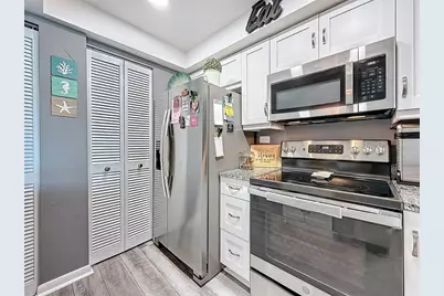 500 Treasure Island Causeway #207, Treasure Island, FL 33706 - Photo 17