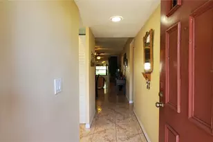 11204 Pembridge Ct, Port Richey, FL 34668 - Photo 3