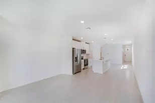 129 Whiteland Bnd, Nokomis, FL 34275 - Photo 7