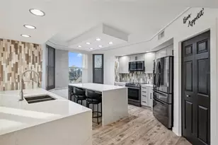 960 Starkey Rd, Largo, FL 33771 - Photo 7