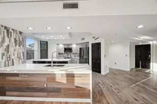 960 Starkey Rd, Largo, FL 33771 - Photo 19