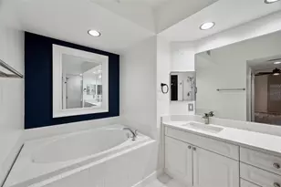 960 Starkey Rd, Largo, FL 33771 - Photo 25