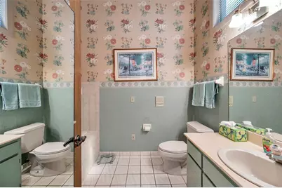 1008 Royal Birkdale Drive, Tarpon Springs, FL 34688 - Photo 71