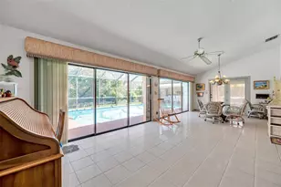 1008 Royal Birkdale Dr, Tarpon Springs, FL 34688 - Photo 43