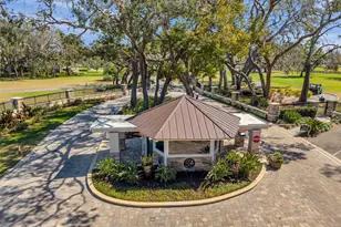 1008 Royal Birkdale Dr, Tarpon Springs, FL 34688 - Photo 85