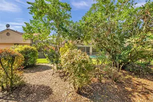 1008 Royal Birkdale Dr, Tarpon Springs, FL 34688 - Photo 31