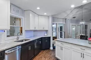 4588 Baycedar Ln, Sarasota, FL 34241 - Photo 23