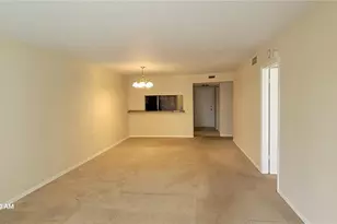 90 S Highland Ave, Tarpon Springs, FL 34689 - Photo 11