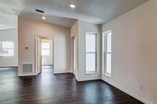 14330 Channel Dr, Largo, FL 33774 - Photo 9