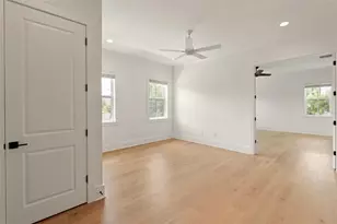 2402 N Glenwood Dr, Tampa, FL 33602 - Photo 35