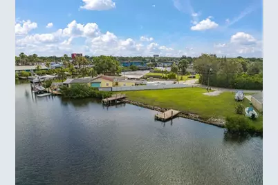 8943 & 8945 Rocky Creek Drive, Tampa, FL 33615 - Photo 7