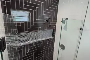 8111 N Edison Ave, Tampa, FL 33604 - Photo 25