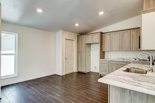 14334 Channel Dr, Largo, FL 33774 - Photo 7