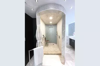 1 Beach Drive SE #2312, Saint Petersburg, FL 33701 - Photo 15