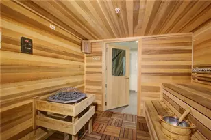 1 Beach Dr SE, Saint Petersburg, FL 33701 - Photo 31