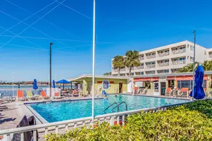 2506 N Rocky Point Dr, Tampa, FL 33607 - Photo 29