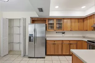 700 Starkey Rd, Largo, FL 33771 - Photo 5