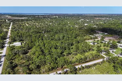 541 Embracer Street NW, Lake Placid, FL 33852 - Photo 3
