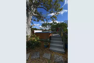 2215 River Ridge Drive, Sarasota, FL 34239 - Photo 25