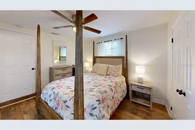 2235 20th St S, Saint Petersburg, FL 33712 - Photo 5