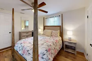 2235 20th St S, Saint Petersburg, FL 33712 - Photo 5