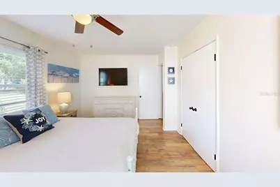 2235 20th St S, Saint Petersburg, FL 33712 - Photo 13