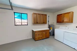 2235 20th St S, Saint Petersburg, FL 33712 - Photo 17