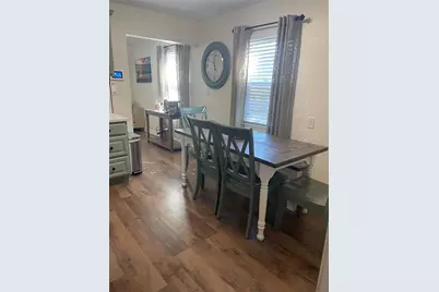 2235 20th St S, Saint Petersburg, FL 33712 - Photo 17