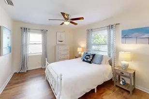 2235 20th St S, Saint Petersburg, FL 33712 - Photo 25