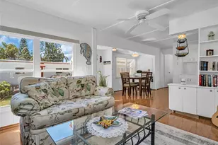 807 St Charles Dr, Tarpon Springs, FL 34689 - Photo 5