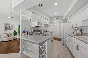 8006 N Ola Ave, Tampa, FL 33604 - Photo 5