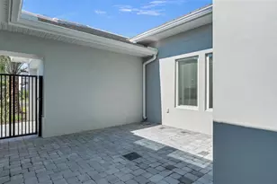 33759 Ocean Spray Ln, Wesley Chapel, FL 33543 - Photo 3