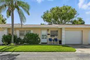 858 Cambridge Ct, Dunedin, FL 34698 - Photo 1