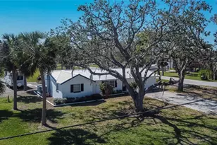 1019 Canal St, Ruskin, FL 33570 - Photo 49