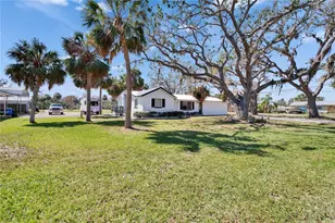 1019 Canal St, Ruskin, FL 33570 - Photo 19