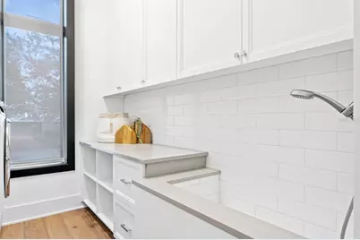 1401 Brightwaters Boulevard NE, Saint Petersburg, FL 33704 - Photo 21