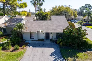 25 Windrush Bay Dr, Tarpon Springs, FL 34689 - Photo 43
