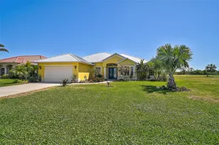 12 Medalist Terrace, Rotonda West, FL 33947 - Photo 1