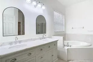 10918 Ancient Futures Dr, Tampa, FL 33647 - Photo 9