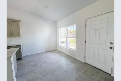 2141 Simon Court, Fort Myers, FL 33916 - Photo 3