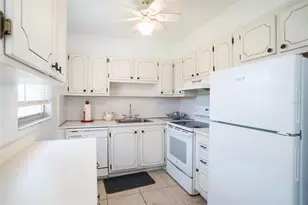 [Address not provided], Sun City Center, FL 33573 - Photo 7