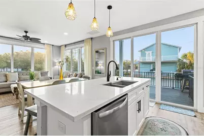 5402 31st Avenue S, Gulfport, FL 33707 - Photo 19