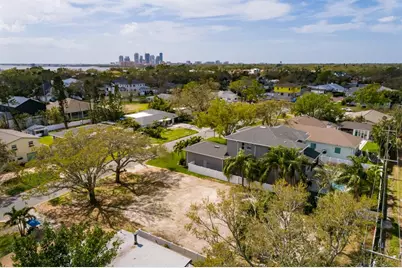 446 Rafael Boulevard NE, Saint Petersburg, FL 33704 - Photo 9