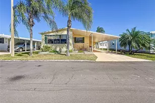 2122 Maui Dr, Holiday, FL 34691 - Photo 1