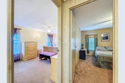 2122 Maui Drive, Holiday, FL 34691 - Photo 13